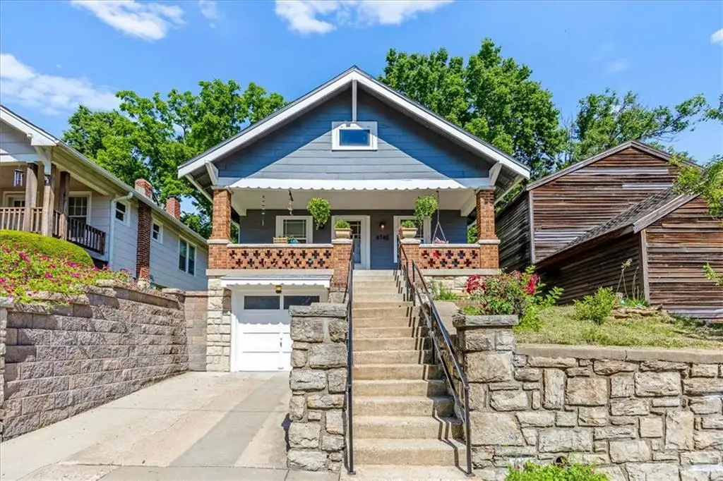 4745 Terrace Street, Kansas City, MO 64112 - #1