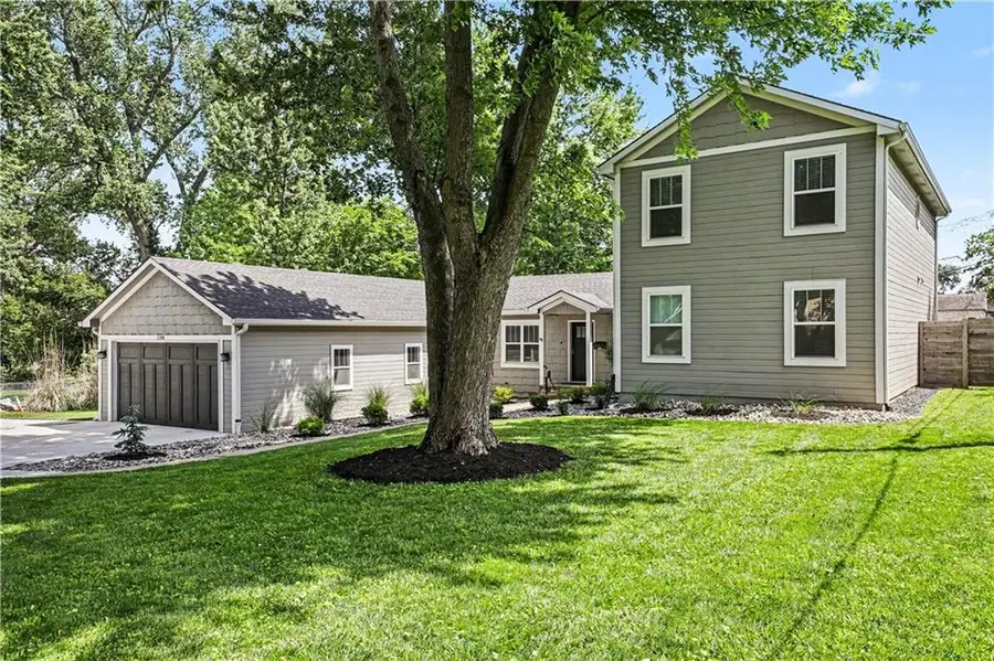 1208 SW South Avenue, Blue Springs, MO 64015 - #2