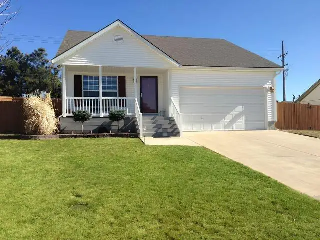 1709 Chadwick Cove, Louisburg, KS 66053 - #1