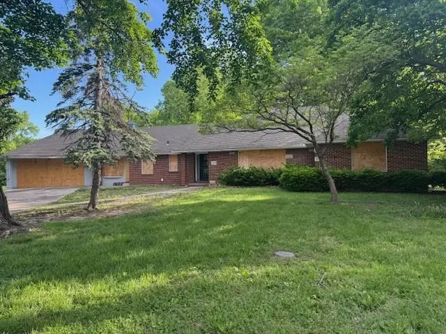 3725 Blue Ridge Boulevard, Independence, MO 64052 - #1