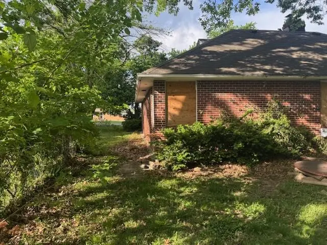 3725 Blue Ridge Boulevard, Independence, MO 64052 - #3