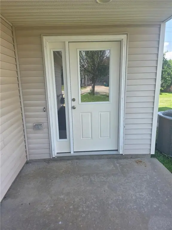 938 E Wildcat Run Street, Gardner, KS 66030 - #3