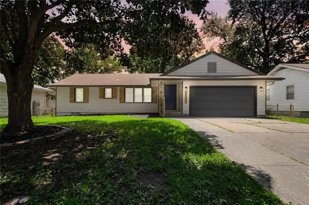 8219 E 85th Terrace, Raytown, MO 64138 - #1