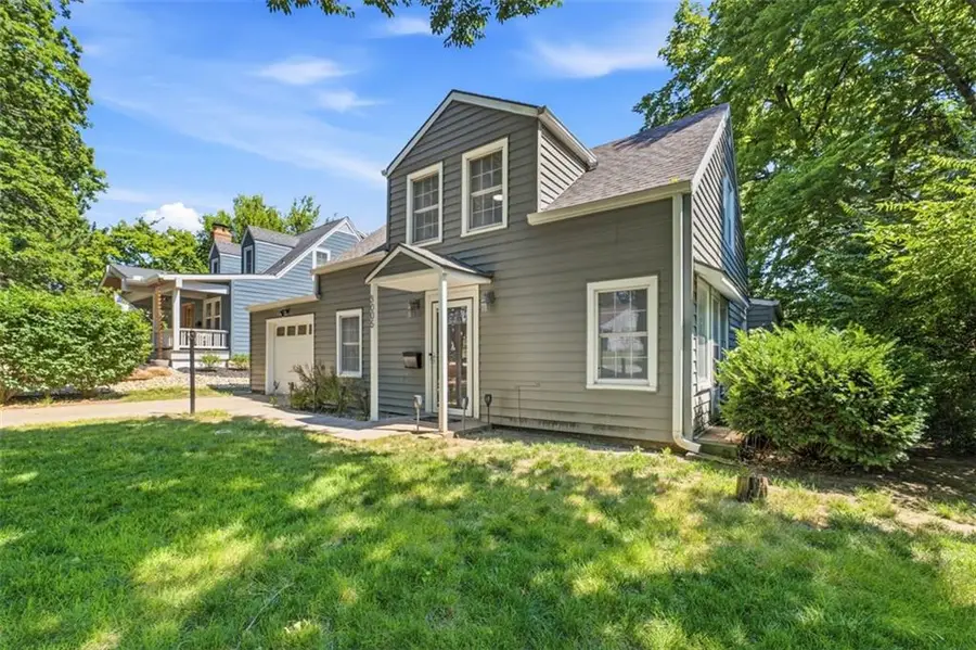 3005 W 50th Terrace, Westwood, KS 66205 - #2