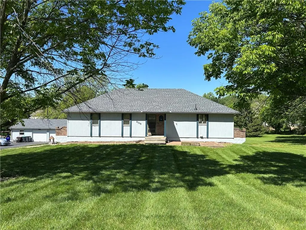 2105 Porter Road, Blue Springs, MO 64014 - #1