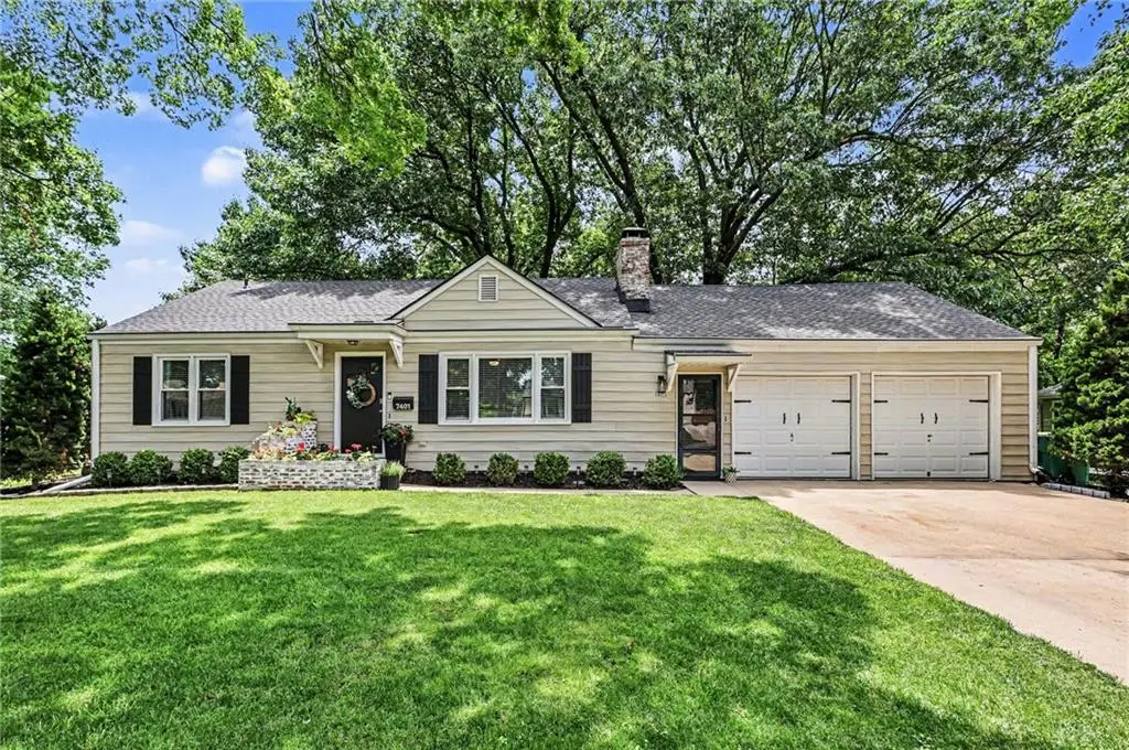 7401 W 65 Street, Mission, KS 66202 - #1