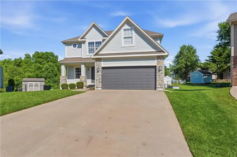 541 NW Fox Hollow Lane, Blue Springs, MO 64015 - #2