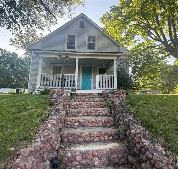 402 Auburn Avenue, Oregon, MO 64473