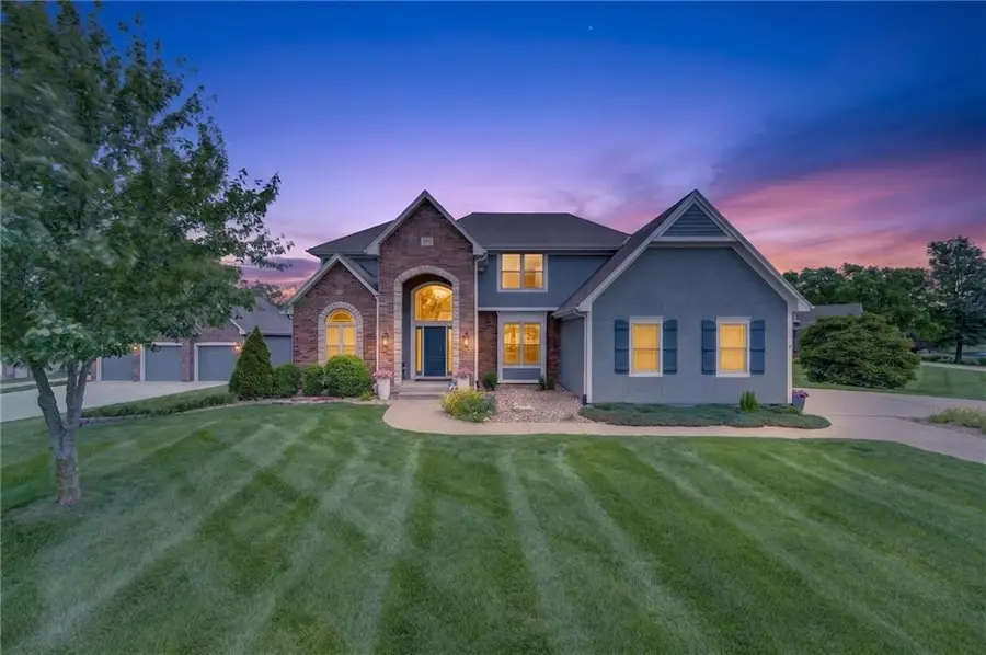 4525 Admiral Byrd Drive, Lees Summit, MO 64082 - #2