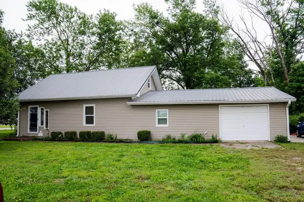 401 S Gartner Avenue, Altamont, KS 67330
