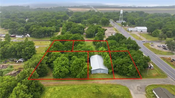 1225 Adams Street, Altoona, KS 66710