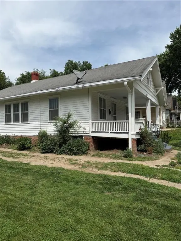 2907 Felix Street, Saint Joseph, MO 64501 - #2