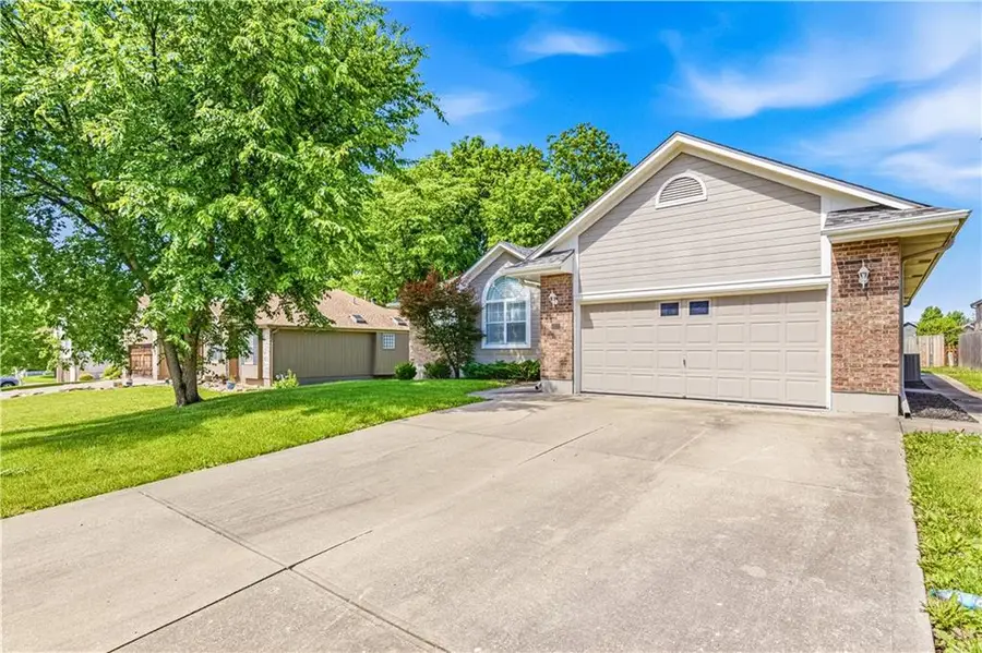 3320 Hanthorn Avenue, Independence, MO 64057 - #3