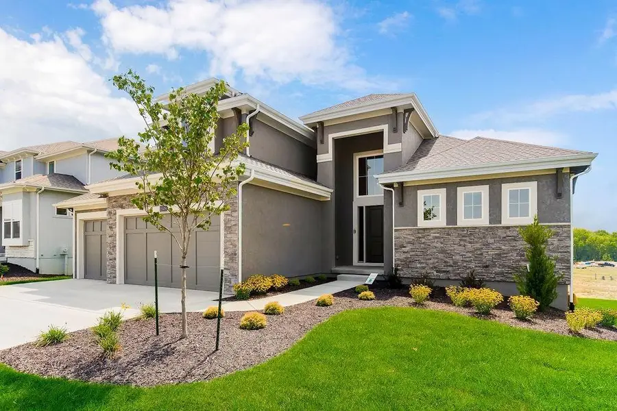 15188 W 168th Place, Olathe, KS 66062 - #2