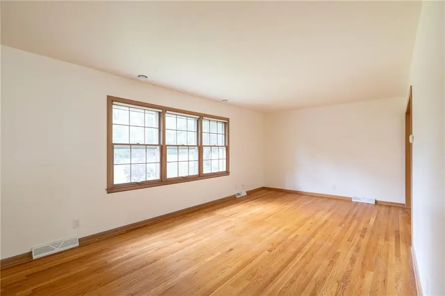 8916 W 71st Street, Overland Park, KS 66204 - #2