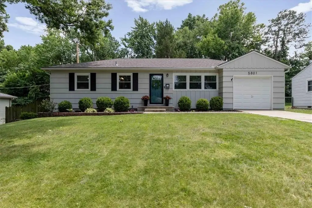 5801 W 81st Street, Prairie Village, KS 66208 - #1