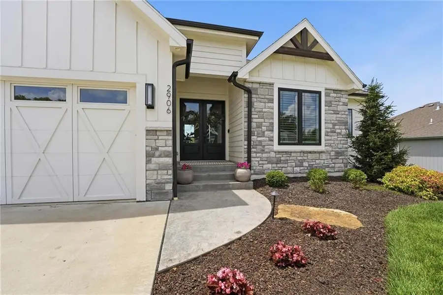 2906 SW Arthur Drive, Lees Summit, MO 64082 - #3