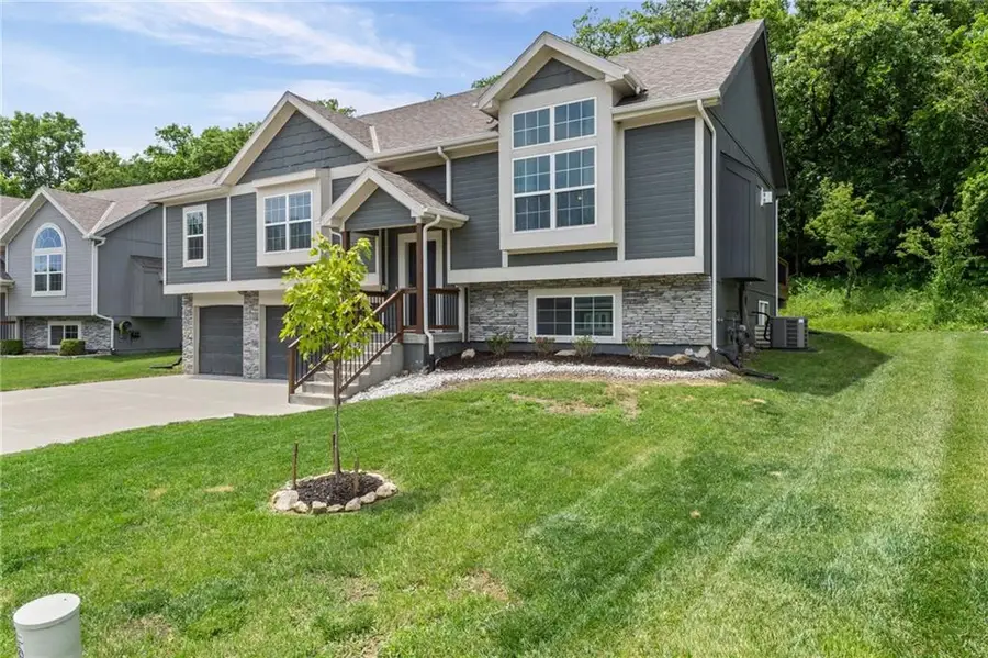 5076 NW Timberline Drive, Riverside, MO 64150 - #2