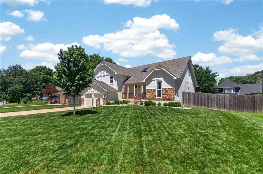 12630 W 66th Street, Shawnee, KS 66216 - #2