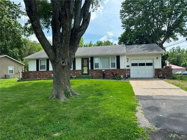 7 Ussery Drive, Lexington, MO 64067
