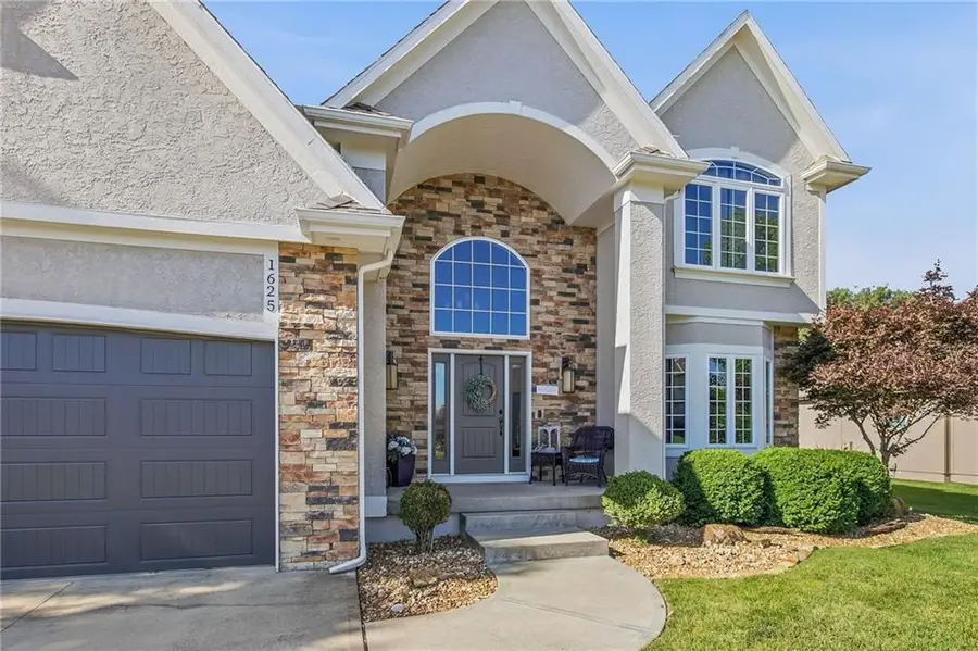 1625 NE Shadow Valley Drive, Lees Summit, MO 64064 - #2