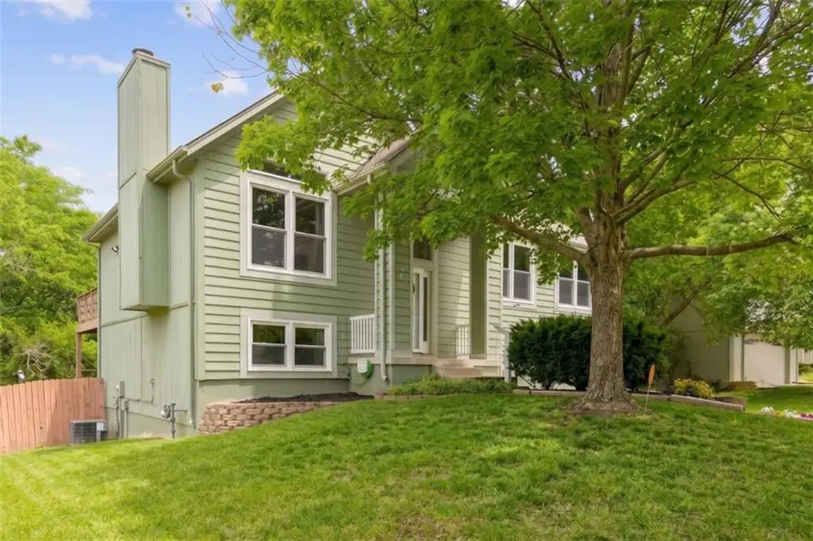 808 SW Daney Drive, Lees Summit, MO 64081 - #3