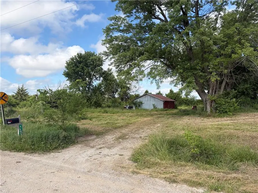 3384 Louisiana Terrace, Ottawa, KS 66067 - #2