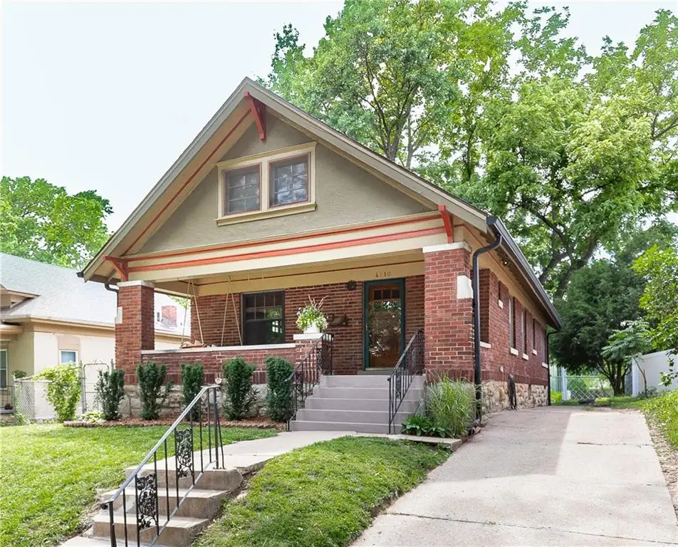 4210 Terrace Street, Kansas City, MO 64111 - #1