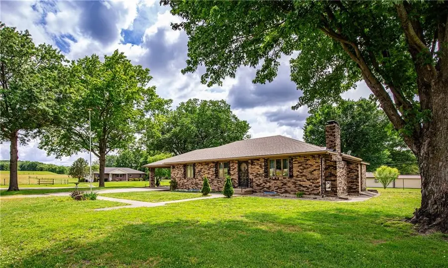 314 S 3rd Street, Mound City, KS 66056 - #2