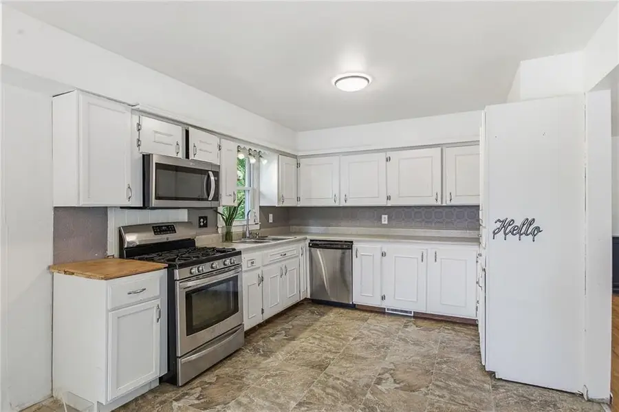 112 Collette Street, Excelsior Springs, MO 64024 - #3