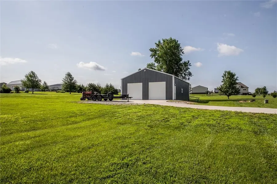 16963 Auburn Court, Bonner Springs, KS 66012 - #3