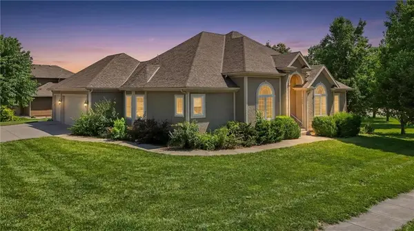 1709 Cambridge Circle, Kearney, MO 64060