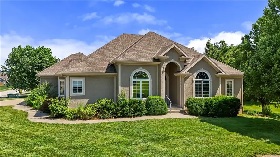 1709 Cambridge Circle, Kearney, MO 64060 - #3