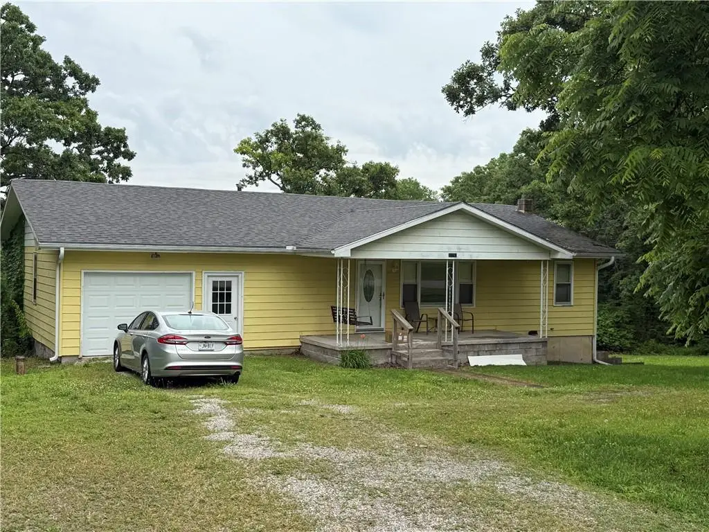32792 Mm Highway, Warsaw, MO 65355 - #1
