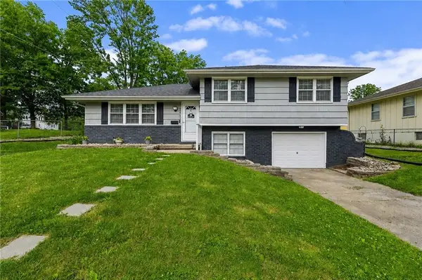 209 Augustus Drive, Excelsior Springs, MO 64024