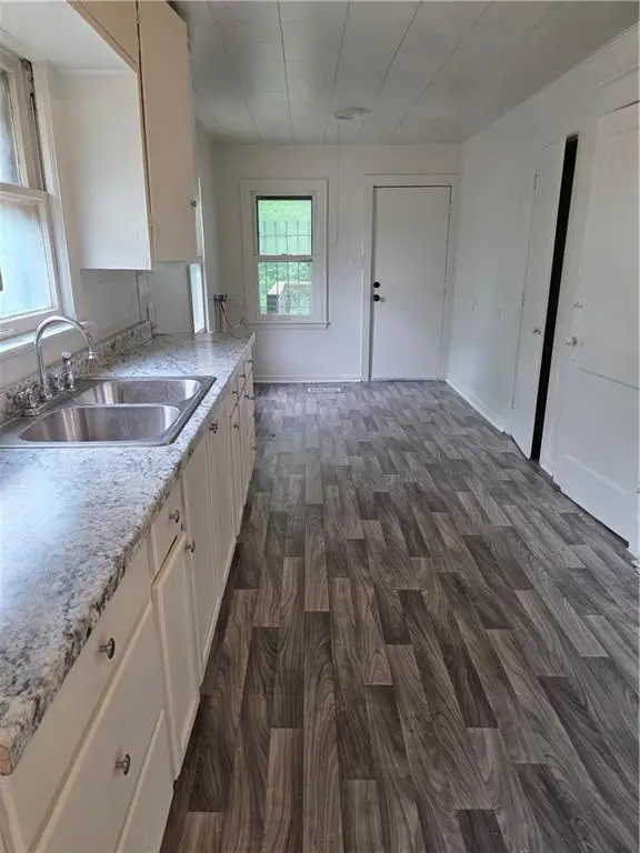 7103 College Avenue, Kansas City, MO 64132 - #2