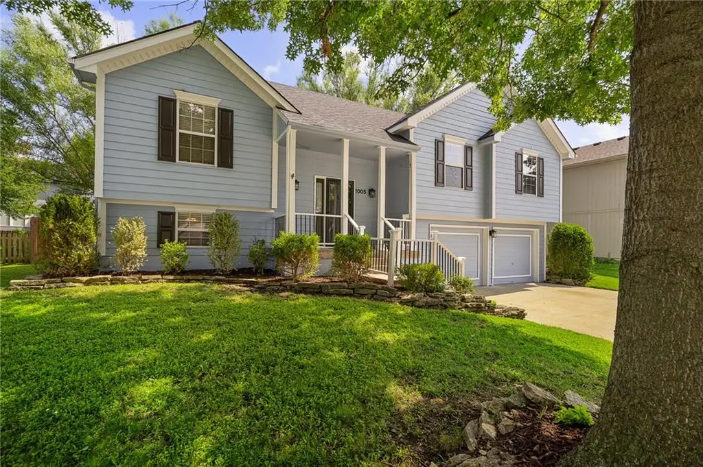 1005 SE 11th Street, Lees Summit, MO 64081 - #1