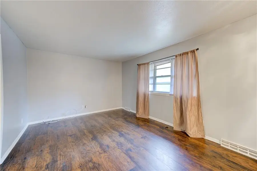 1836 E 78th Street, Kansas City, MO 64132 - #3