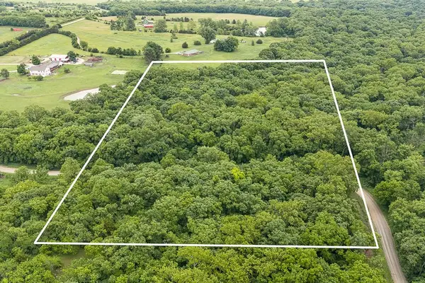 00000 Wild Horse Road, Lawrence, KS 66044