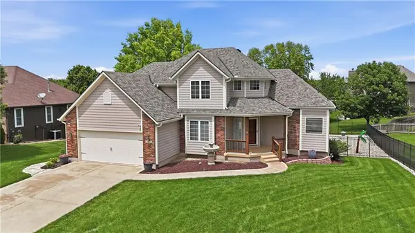 1305 SW Crystal Creek Place Sw, Blue Springs, MO 64015