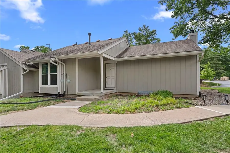 5737 N Oregon Avenue, Kansas City, MO 64151 - #3