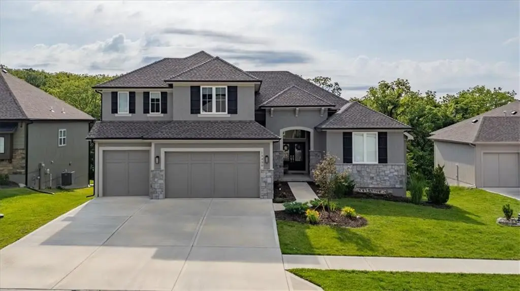 13430 Terrace Park Drive, Parkville, MO 64152 - #1