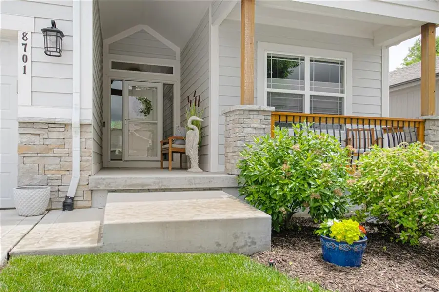 8701 N Allenton Avenue, Kansas City, MO 64154 - #3
