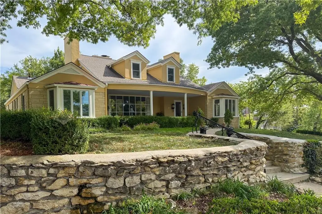 1336 Spencer Drive, Lawrence, KS 66044 - #1
