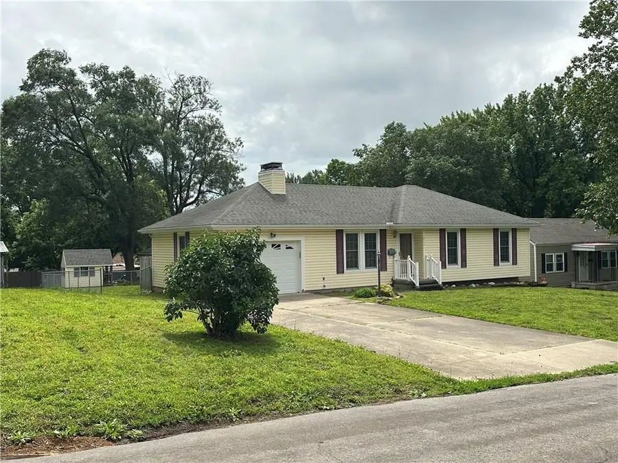 311 N 18th Street, Lexington, MO 64067 - #2