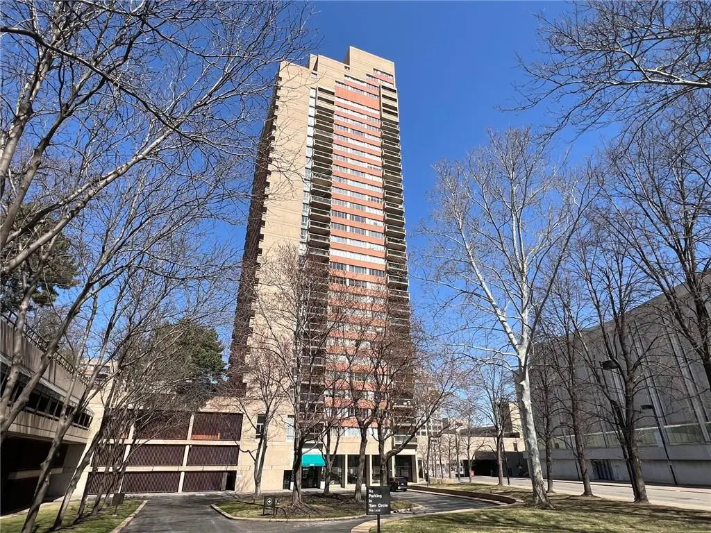 2510 Grand Boulevard #3001, Kansas City, MO 64108 - #1