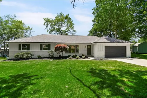 3515 W 93rd Street, Leawood, KS 66206