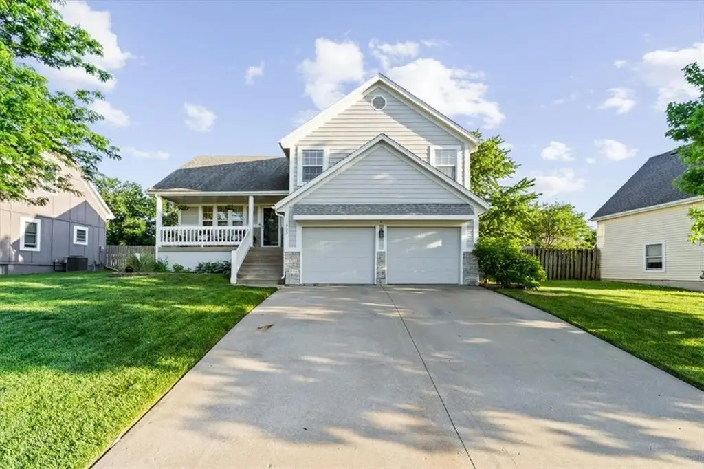 727 SE London Way, Lees Summit, MO 64081 - #1