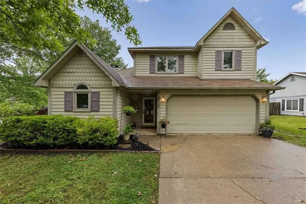 2717 Fenwick Road, Lawrence, KS 66046 - #1