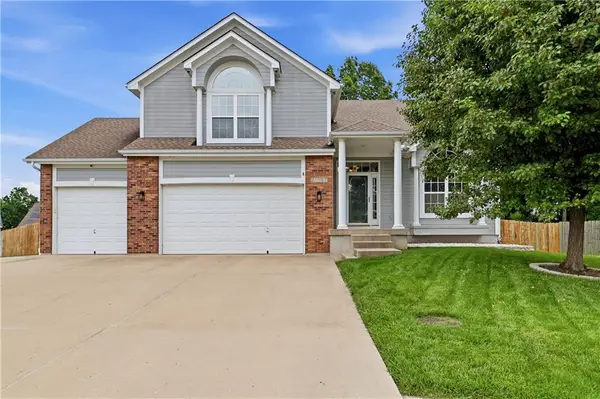 21117 E 50th Terrace Drive S, Blue Springs, MO 64015